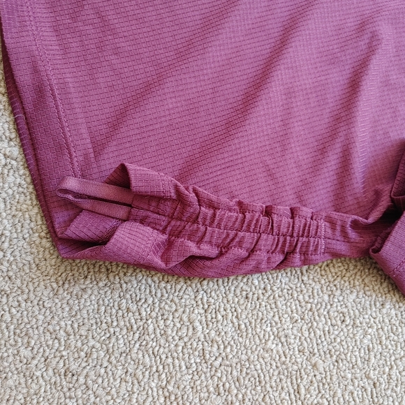 🔥2/$30 Fabletics cashel long sleeved hoodie top in mauve - Picture 6 of 8